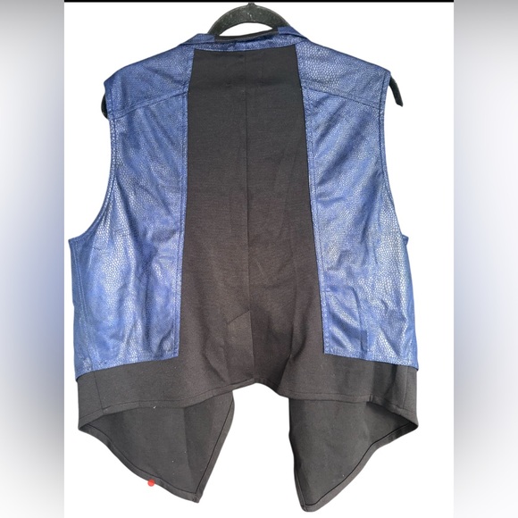 Jacket & Top Jacket Vegan Leather Trim Asymmetrical Front. Size XL - Picture 2 of 6